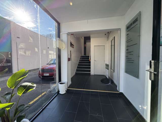 217-219 High Street Hutt Central_2