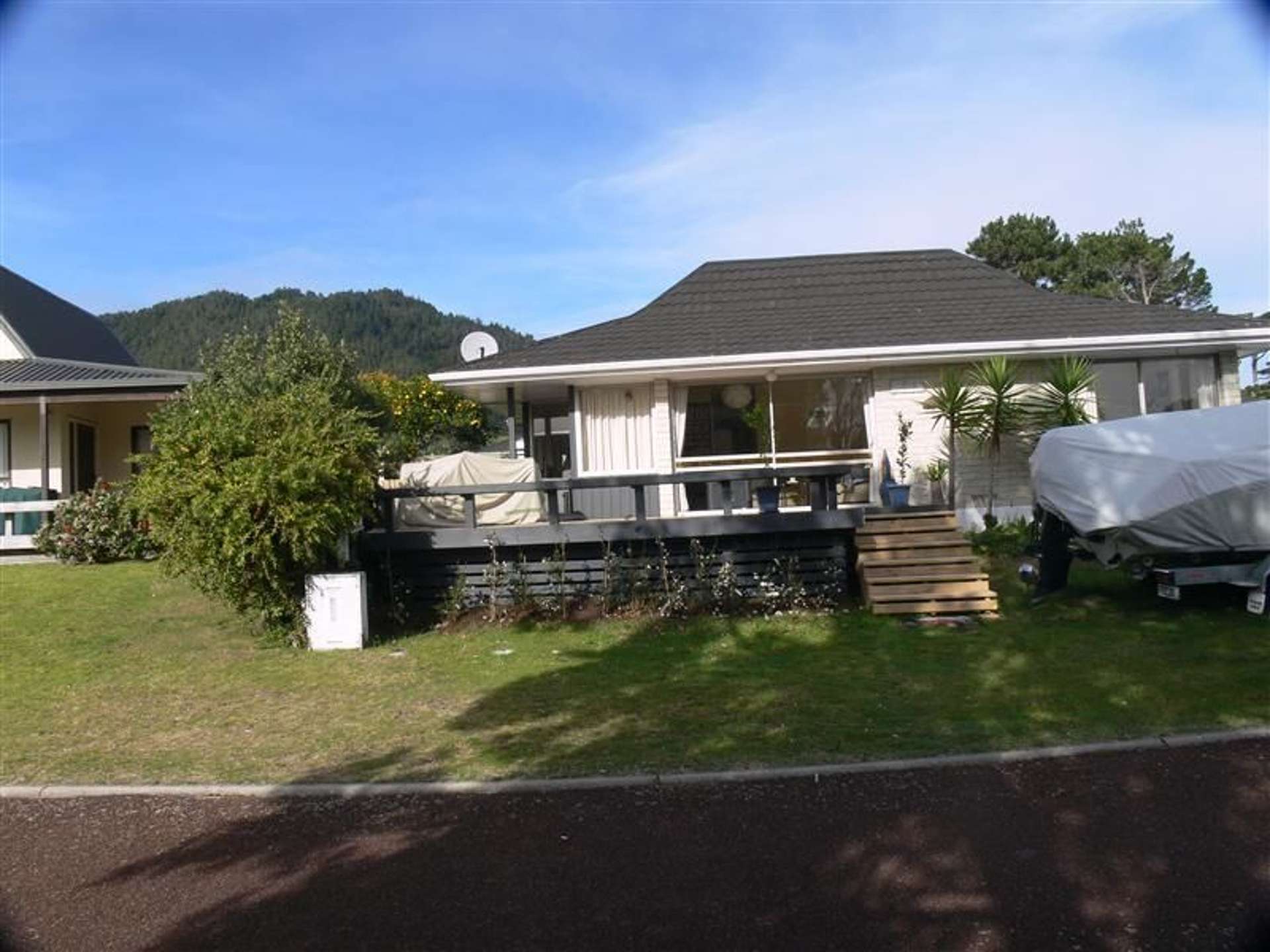 3a Monarch Grove Pauanui_0