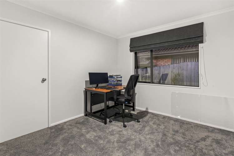 24 Lomas Way Albany_15