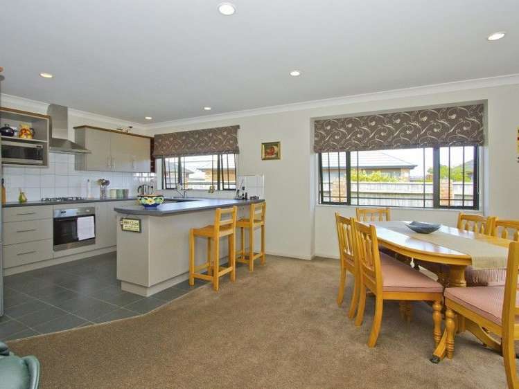 35 Moana Grove Waiwhetu_5