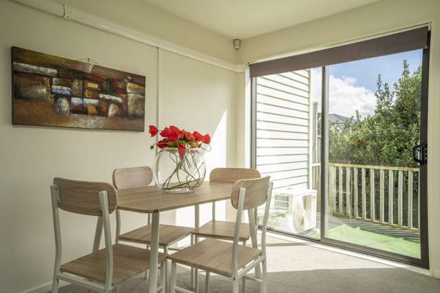 3/11 Gordon Place Newtown_3