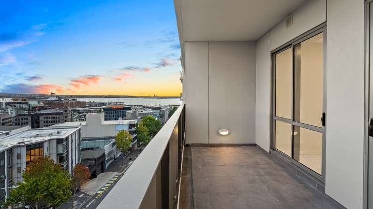 602/17 Vogel Lane Auckland Central_5