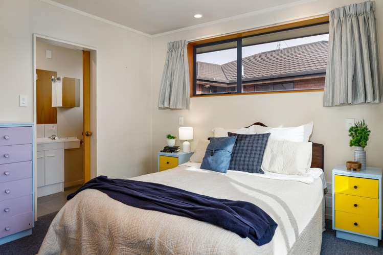 3 Robalan Place Redwoodtown_15