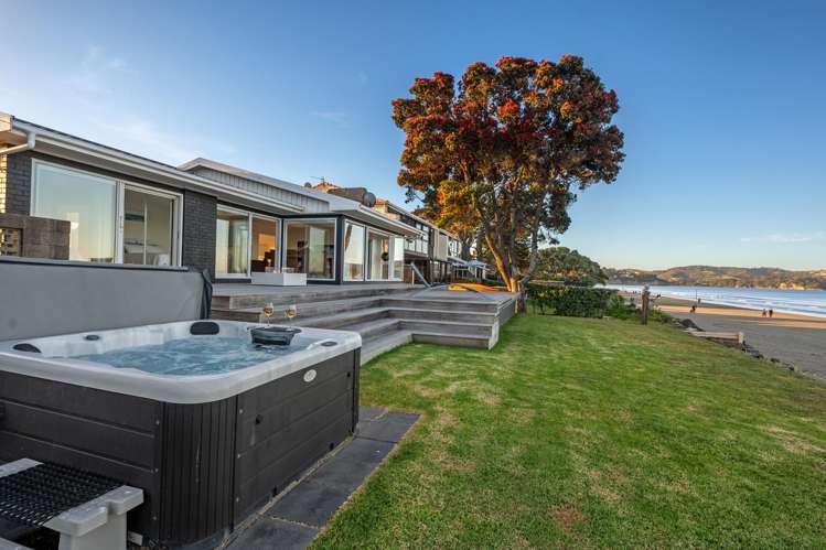 305 Hibiscus Coast Highway_1