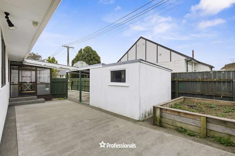 52 Sladden Street Naenae_19