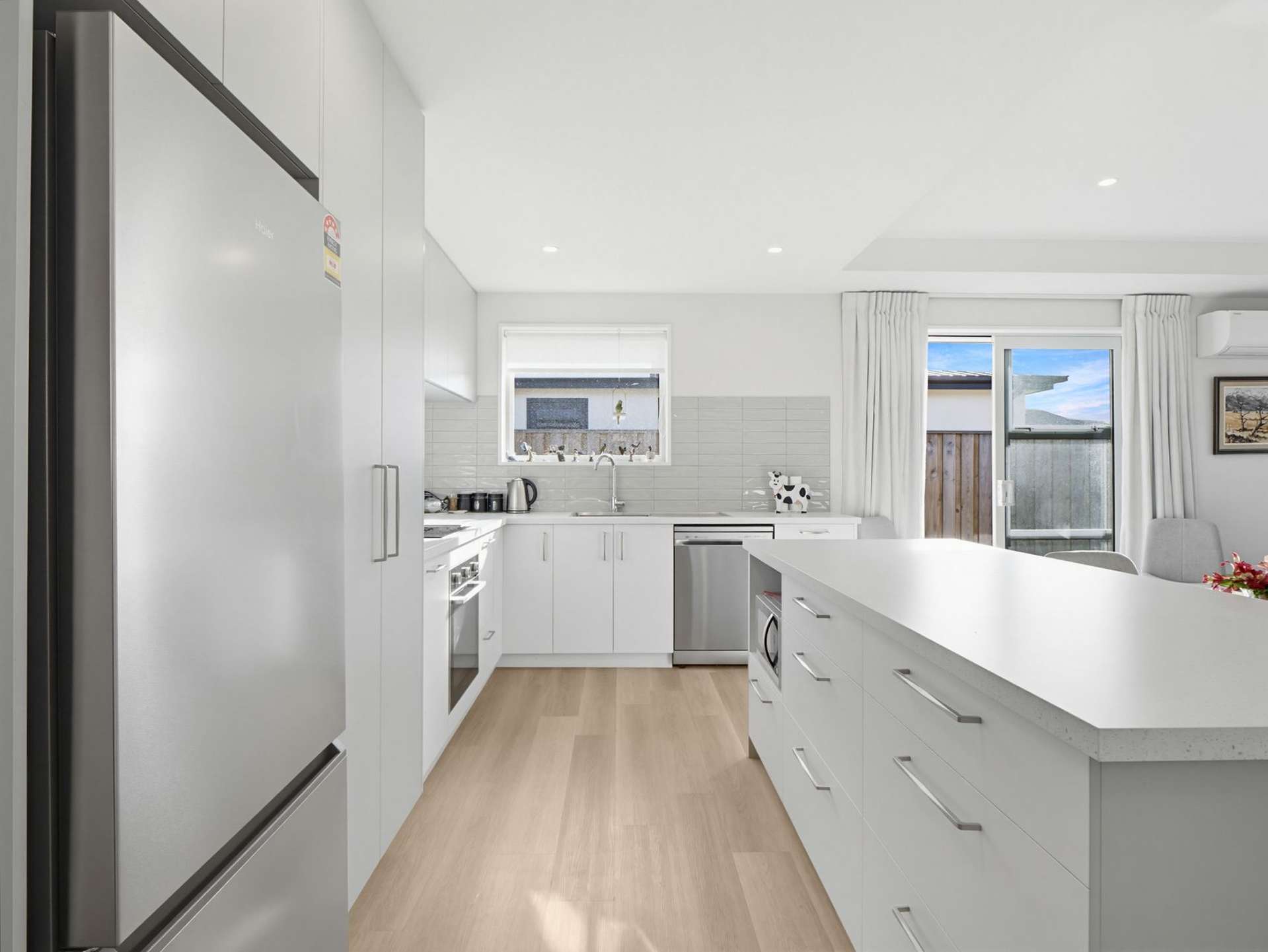37 Greig Crescent Amberley_0