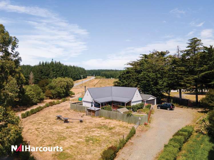 14 Ashworths Beach Road Leithfield_7