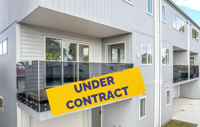 Brand New  Freehold  Spacious
