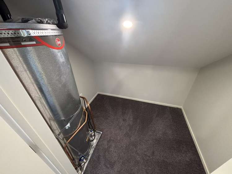 21D Marion Ave Mount Roskill_19