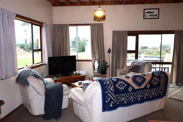 32 Tenby Street Moeraki_3