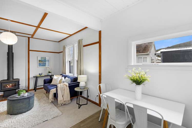 2/14 Douglas Street Waiwhetu_8