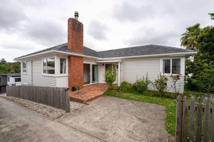 12 Norman Road Titirangi_1