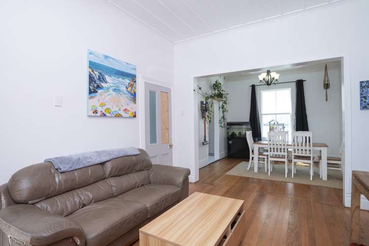 21 Disraeli Street Gisborne_4