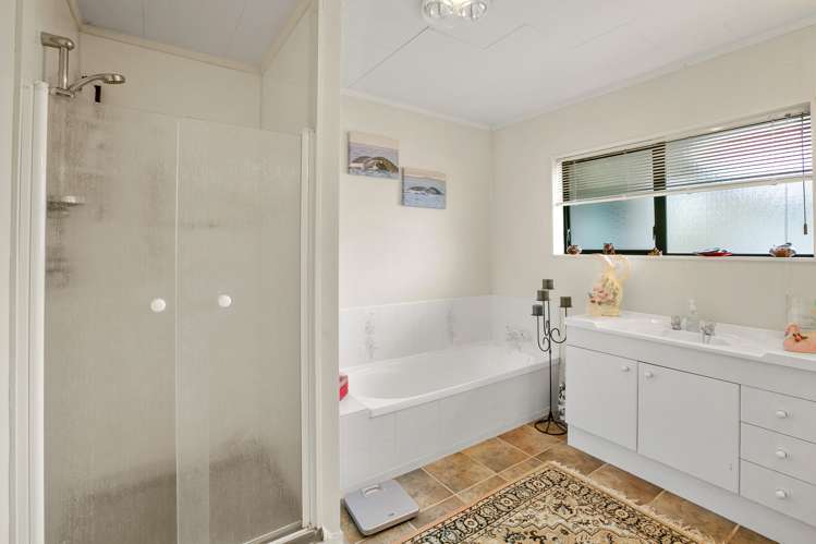 80 Wairau Road Oakura_16