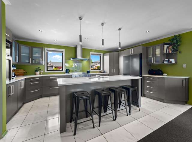 4 Goldrich Grove Netherby_1