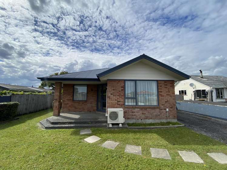 54 Jollie Street Hokitika_1