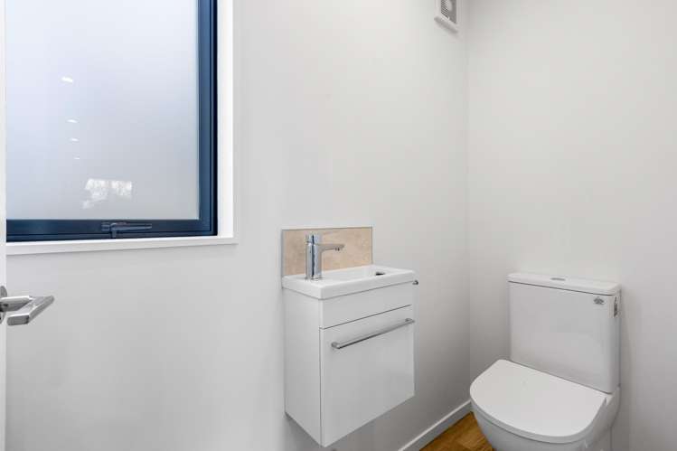 4 & 5/12 Newbridge Place Ilam_8