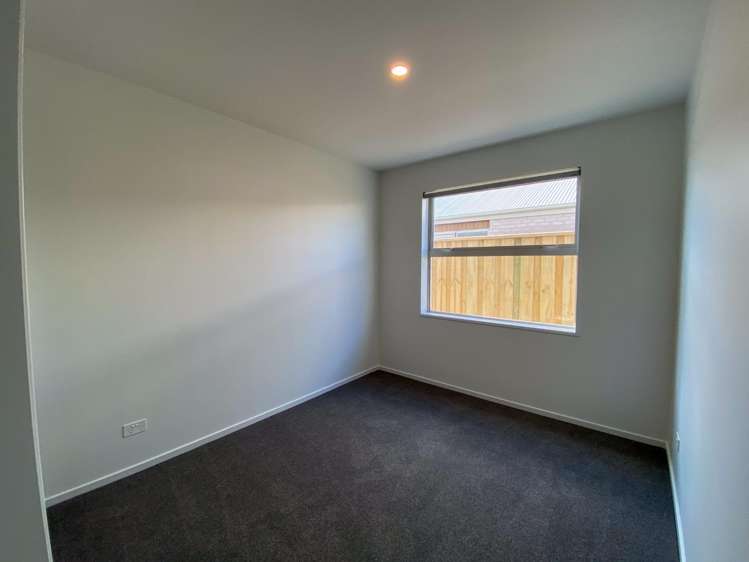 9 Harlequin Drive 11103_8