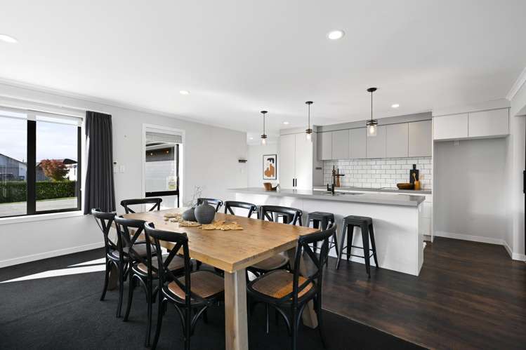 9 Hehan Close_4