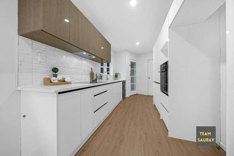 74 Vodanovich Road Te Atatu South_6