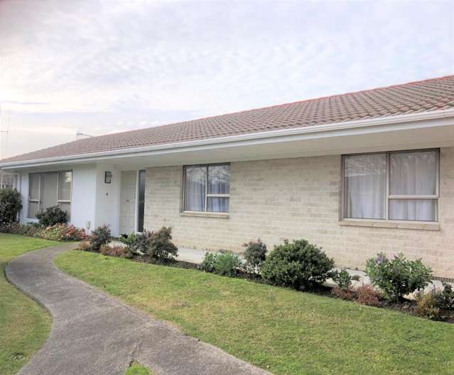 Immaculate three bedroom family home