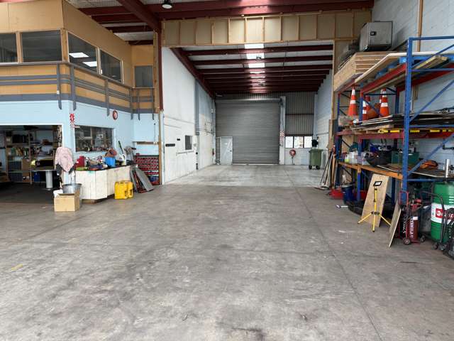 10/12 Dalgety Drive Wiri_1