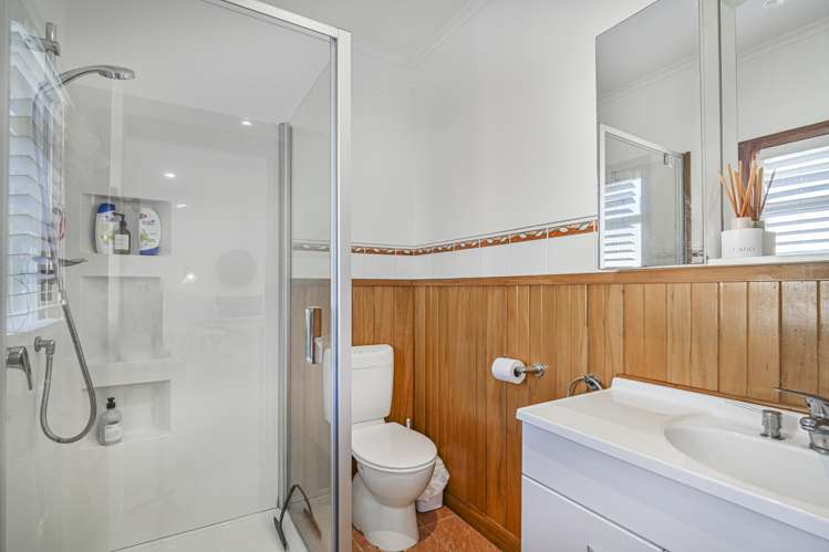 301 Park Road North Parkvale_20