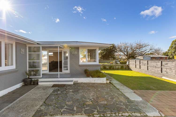 29 Henderson Crescent_0