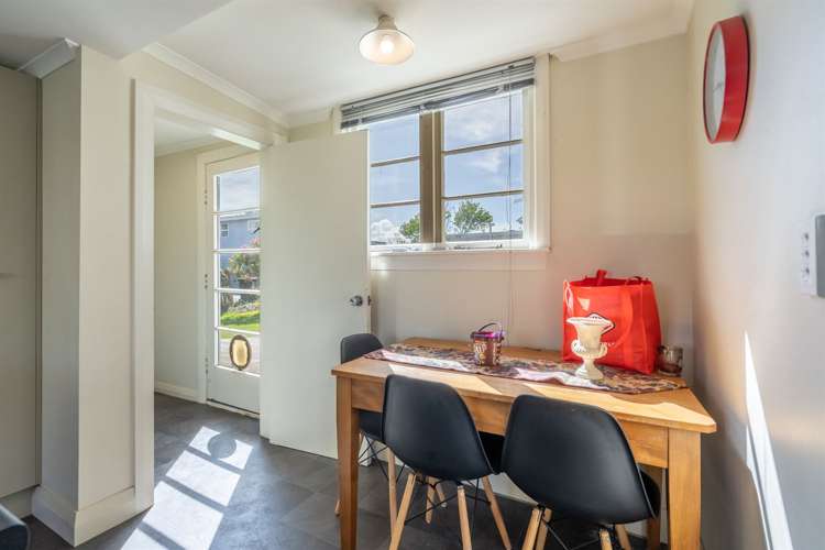 12 Avenal Street Avenal_6