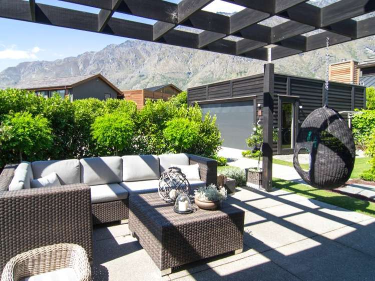 2 Skye Lane Jacks Point_14