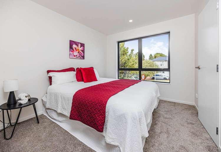 1/85 Jaemont Avenue Te Atatu South_4