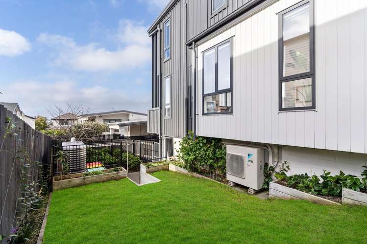 8 Lyndhurst Street Wai O Taiki Bay_21