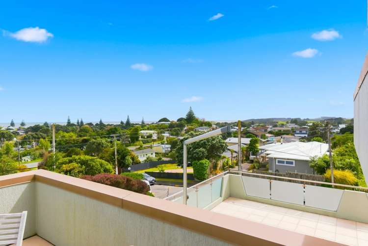 43 Manuka Street Otaki Beach_17