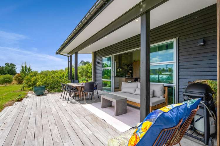 438B Alfred Road Egmont Village_34