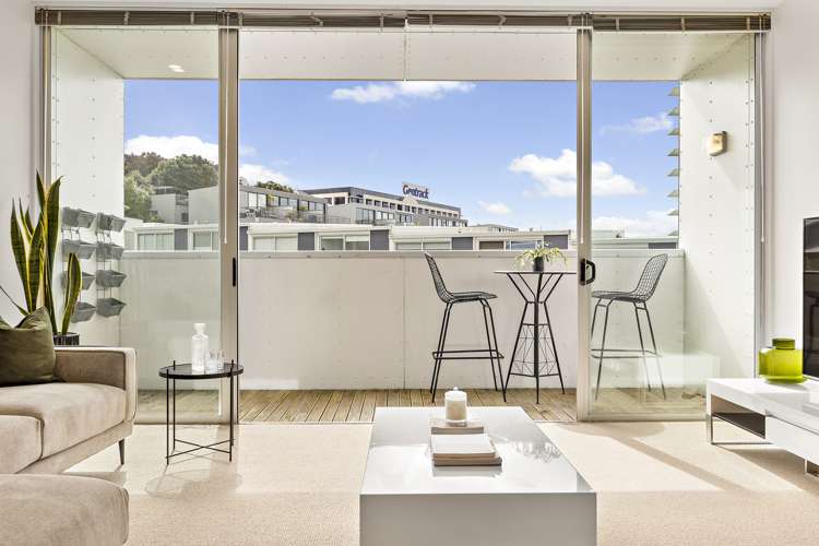 3b/10 Fisher-Point Drive Auckland Central_16