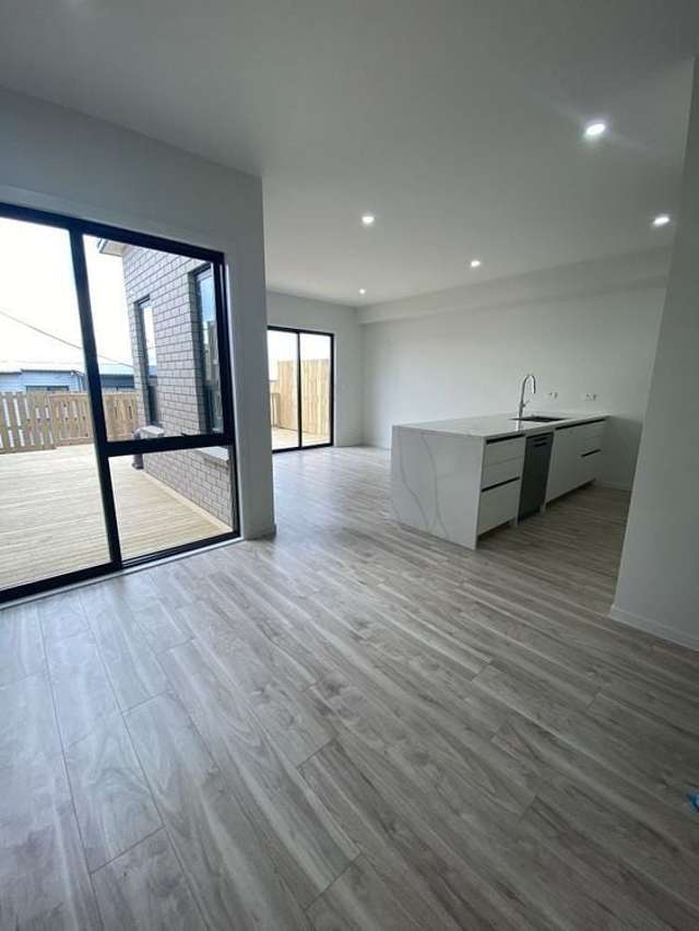 6 Paina Crescent Massey_4