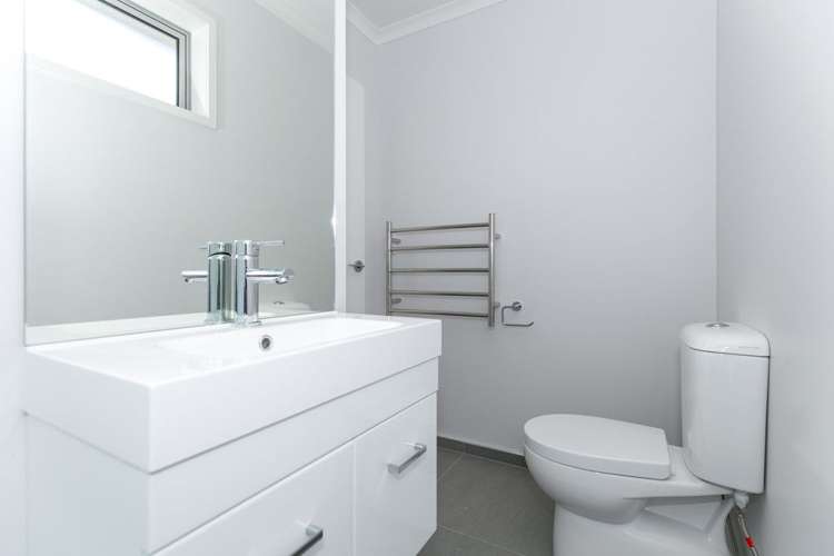 3/1 Hibiscus Avenue Hamilton Lake_15