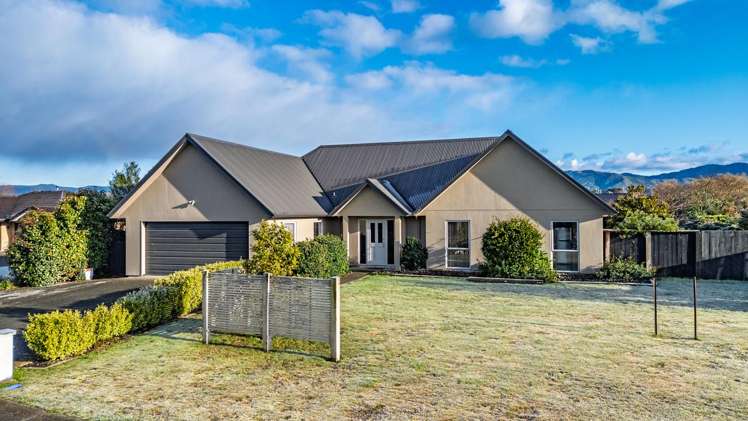 23 Carrington Drive_0