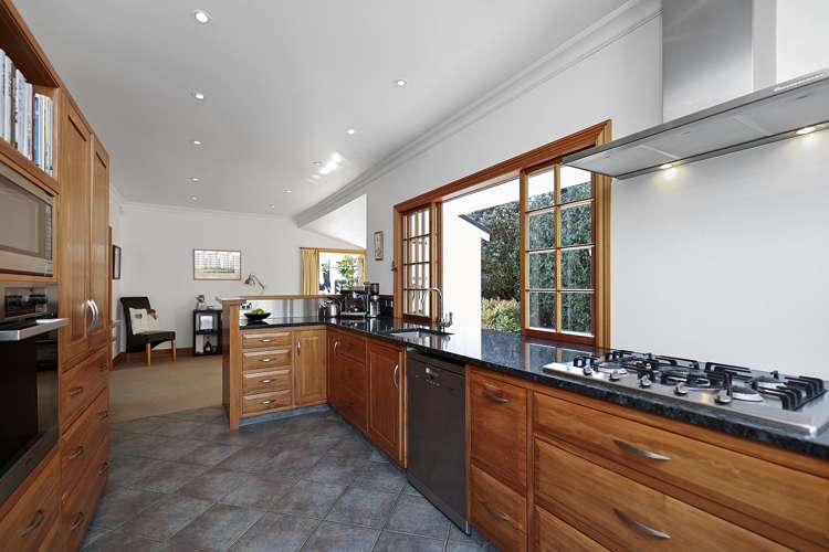 84 Pendarves Street New Plymouth Central_6