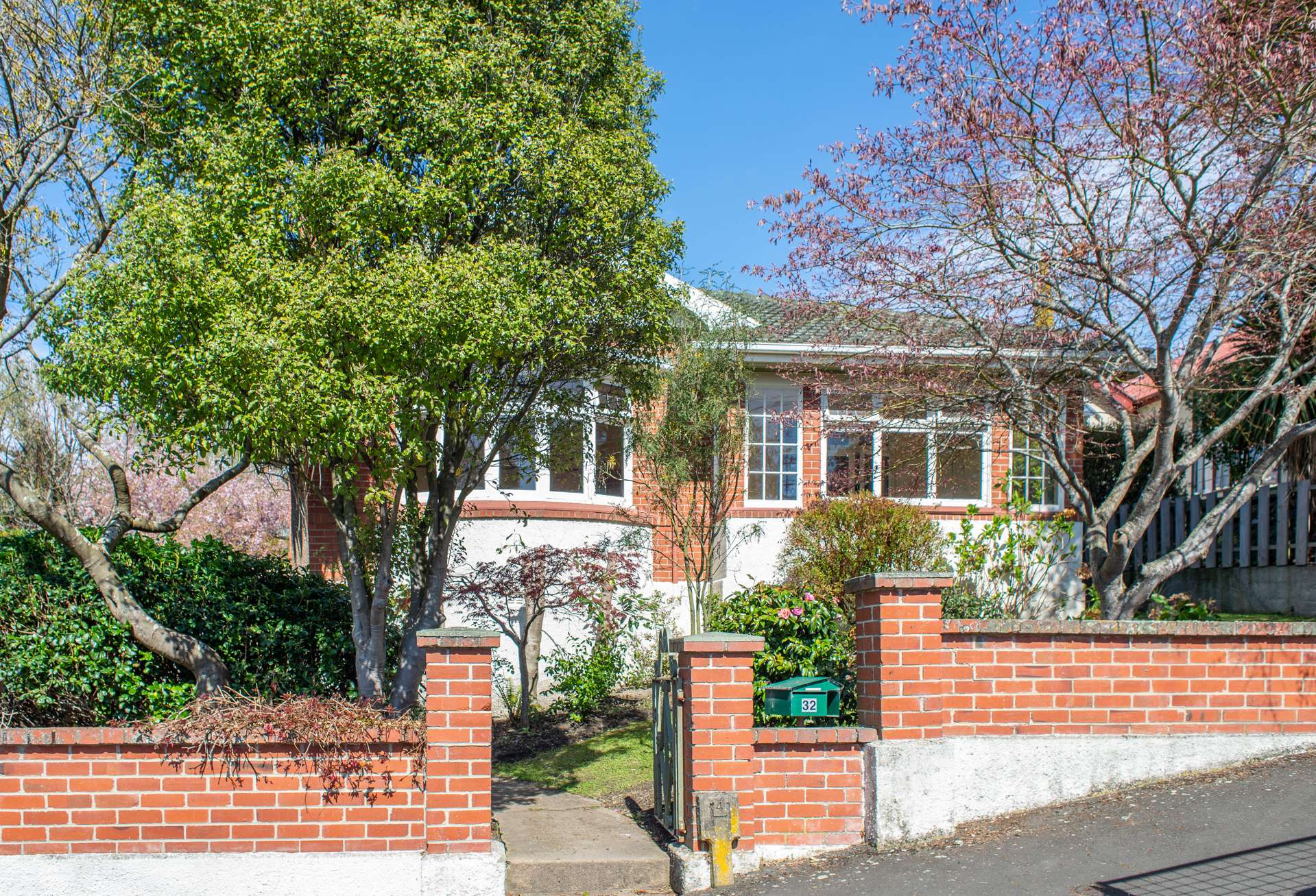 32 Garfield Avenue Roslyn_0