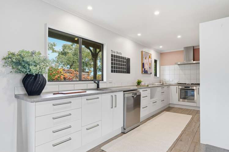 222 Chain Hills Road Chain Hills_7