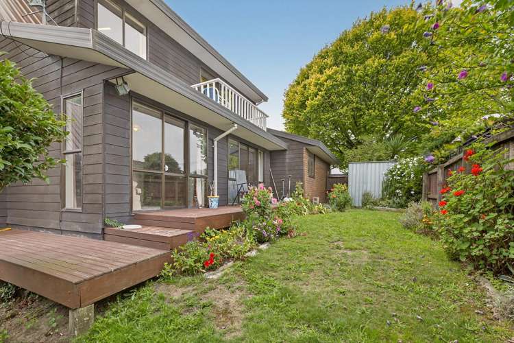 302 Lake Terrace Road Shirley_35