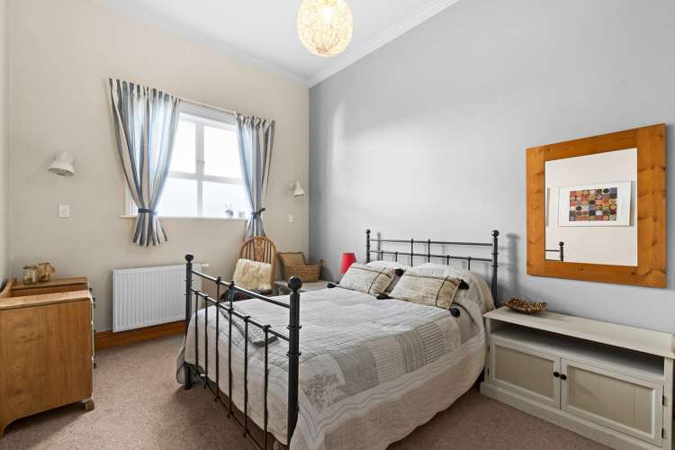 24 Nelson Crescent Napier South_16