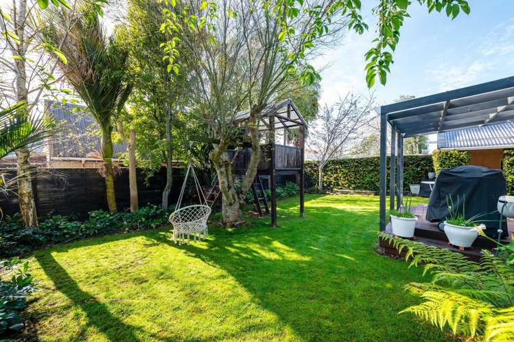 208 Nixon Street Hamilton East_22