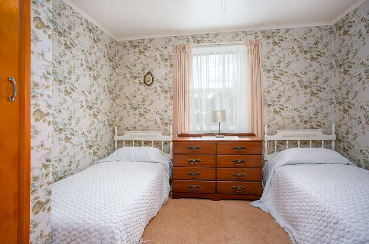 61 Campbell Street Leamington_9