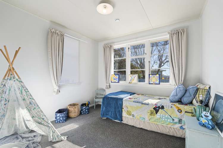 6 Victoria Street Waitara_11