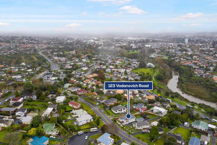 123 Vodanovich Road Te Atatu South_22