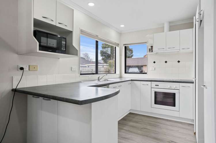 15 Montilla Place Manurewa_6