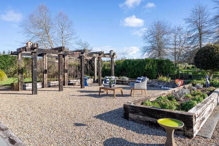 13 Meadowgreen Drive Tamahere_31