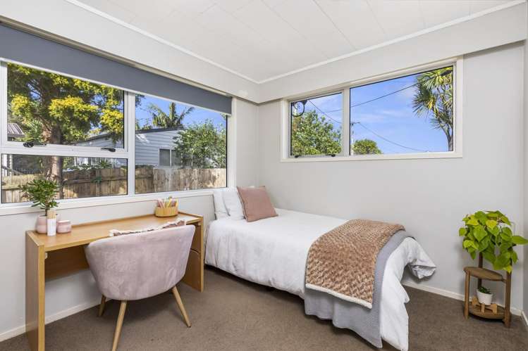 61 Mcentee Road Waitakere_17